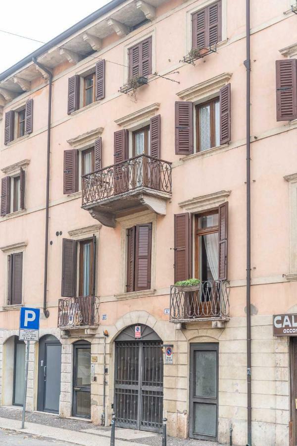 Abbraccio Di Giulietta Apartment Verona Ngoại thất bức ảnh